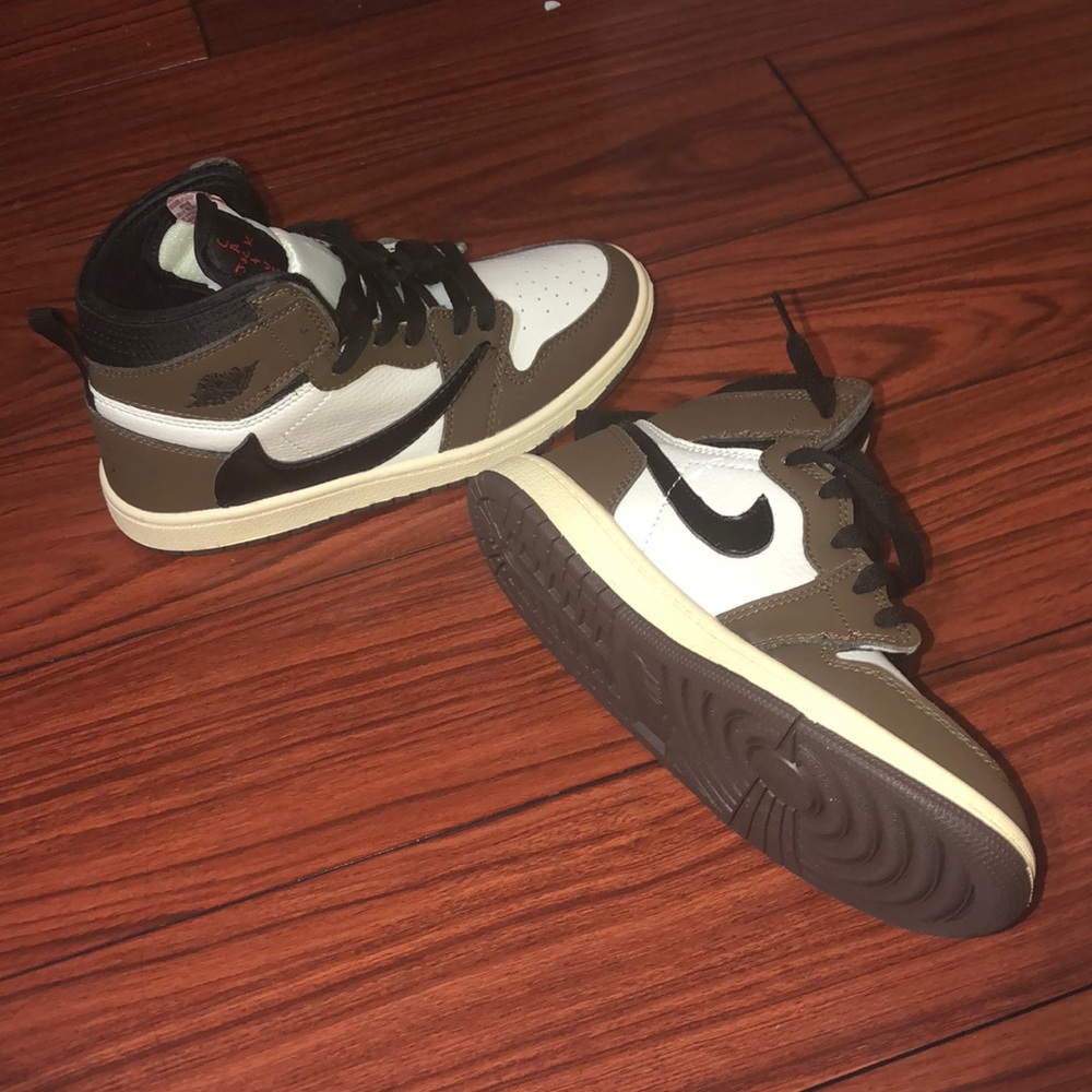 CUSTOM AIR JORDAN 1